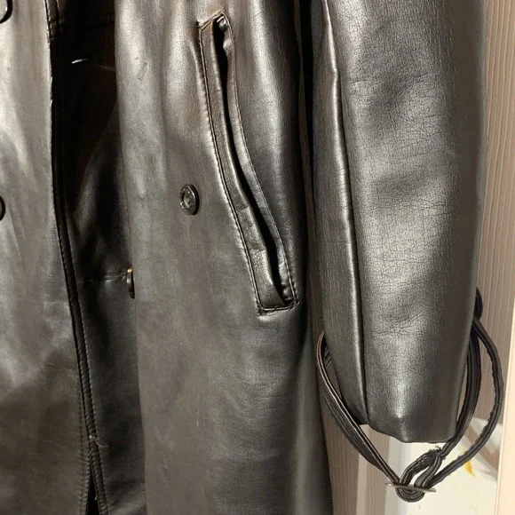 EUC Kings Image Faux Leather‎ Fleece Lined Double Breasted Trenchcoat Size 42